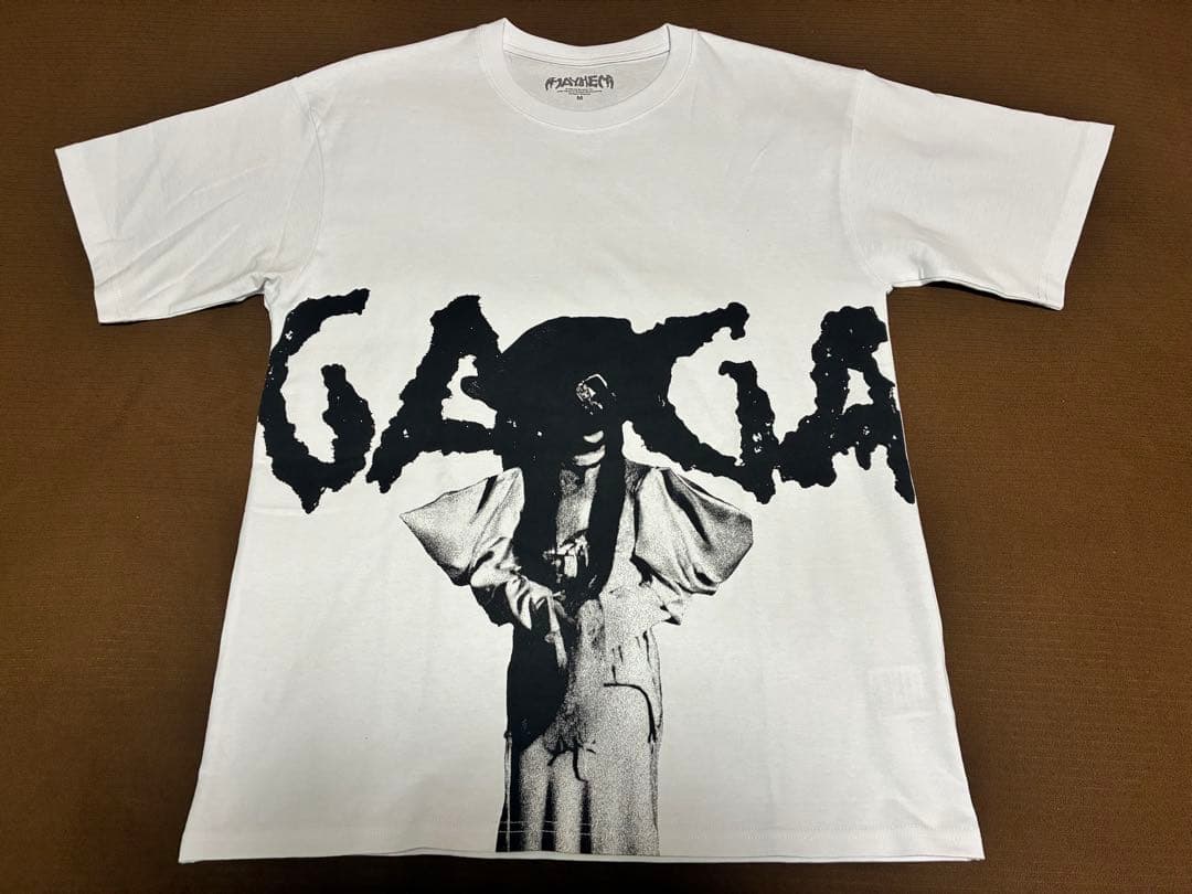LadyGaga 2026 MAYHEM ロゴTシャツ ポップアップストア