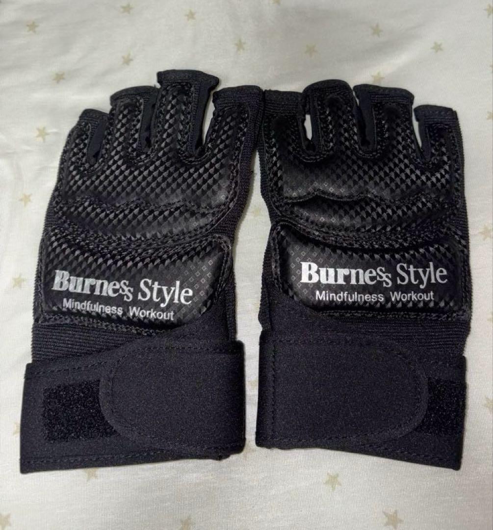 Burnes Style ボクシンググローブ 、シューズセット　サイズM