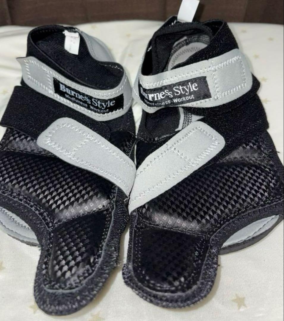 Burnes Style ボクシンググローブ 、シューズセット　サイズM