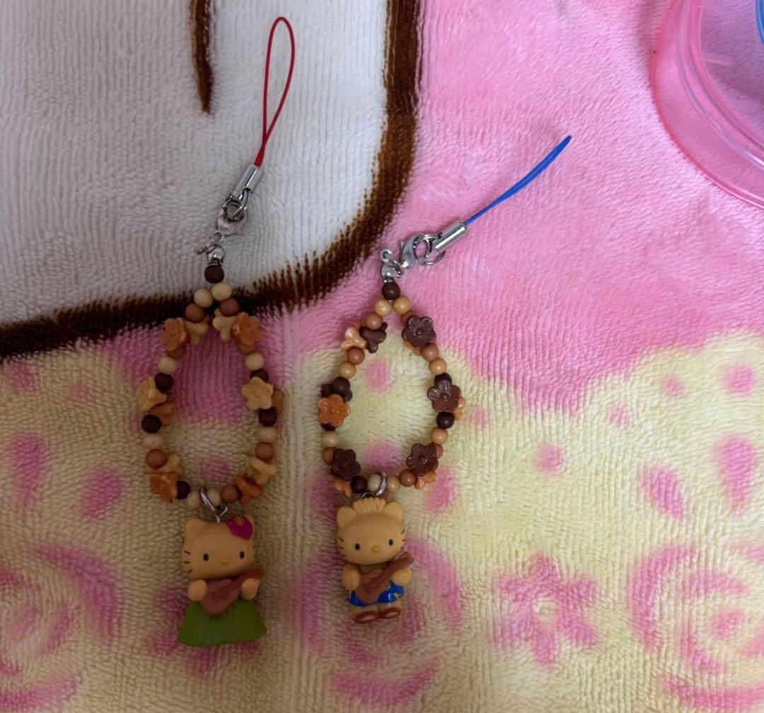 【レア】ハローキティハワイアン風ペアストラップ