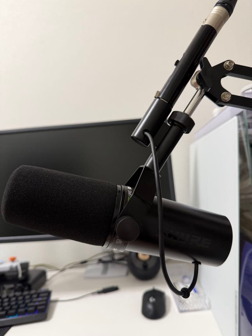 早い者勝ち！！　SHURE SM7DB マイクアームXLRケーブル3M 付き