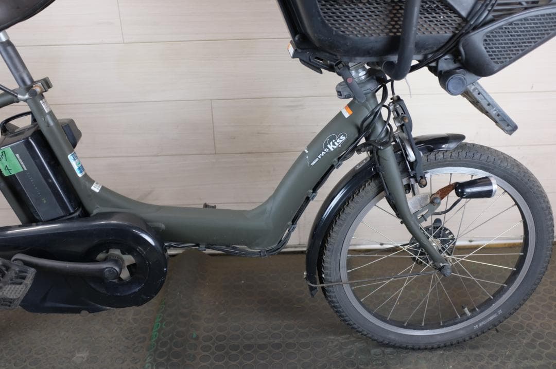 ヤマハPAS　KISS　20インチ　3段　8.7Ah（4点灯）充電器あり