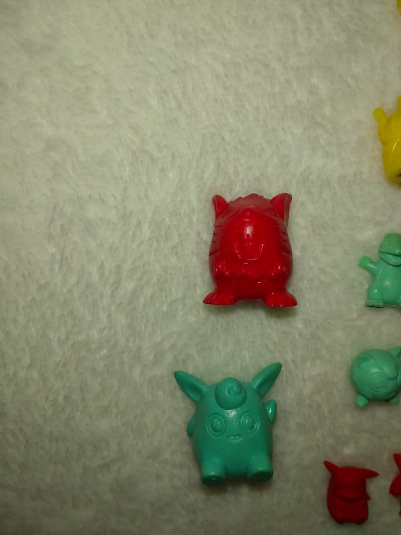 約30年前　当時物　初代　ポケモン　ポケモンのかんづめ　消しゴム　ミニフィギュア