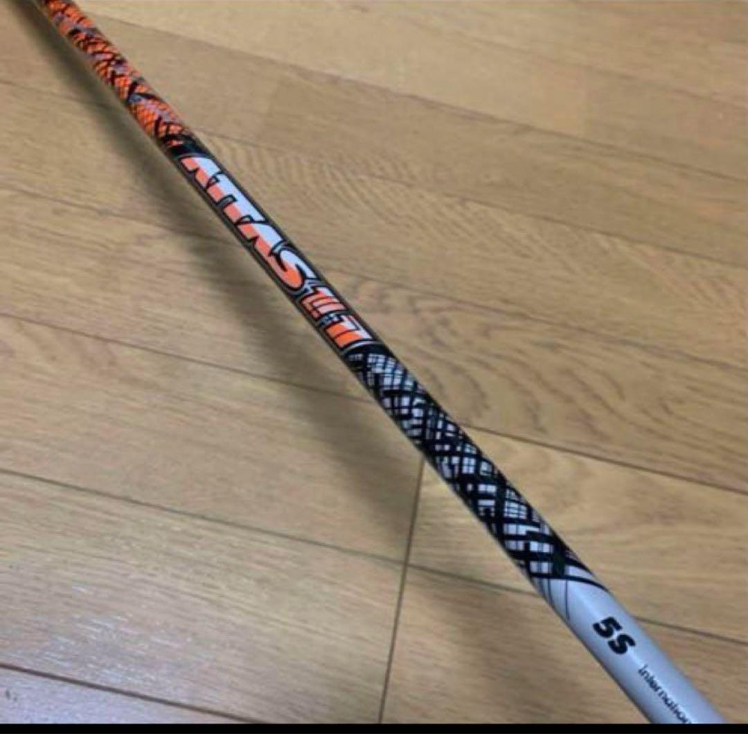 超美品★飛びます人気タイトリストGT2 ドライバー 10 度アッタス11 5S