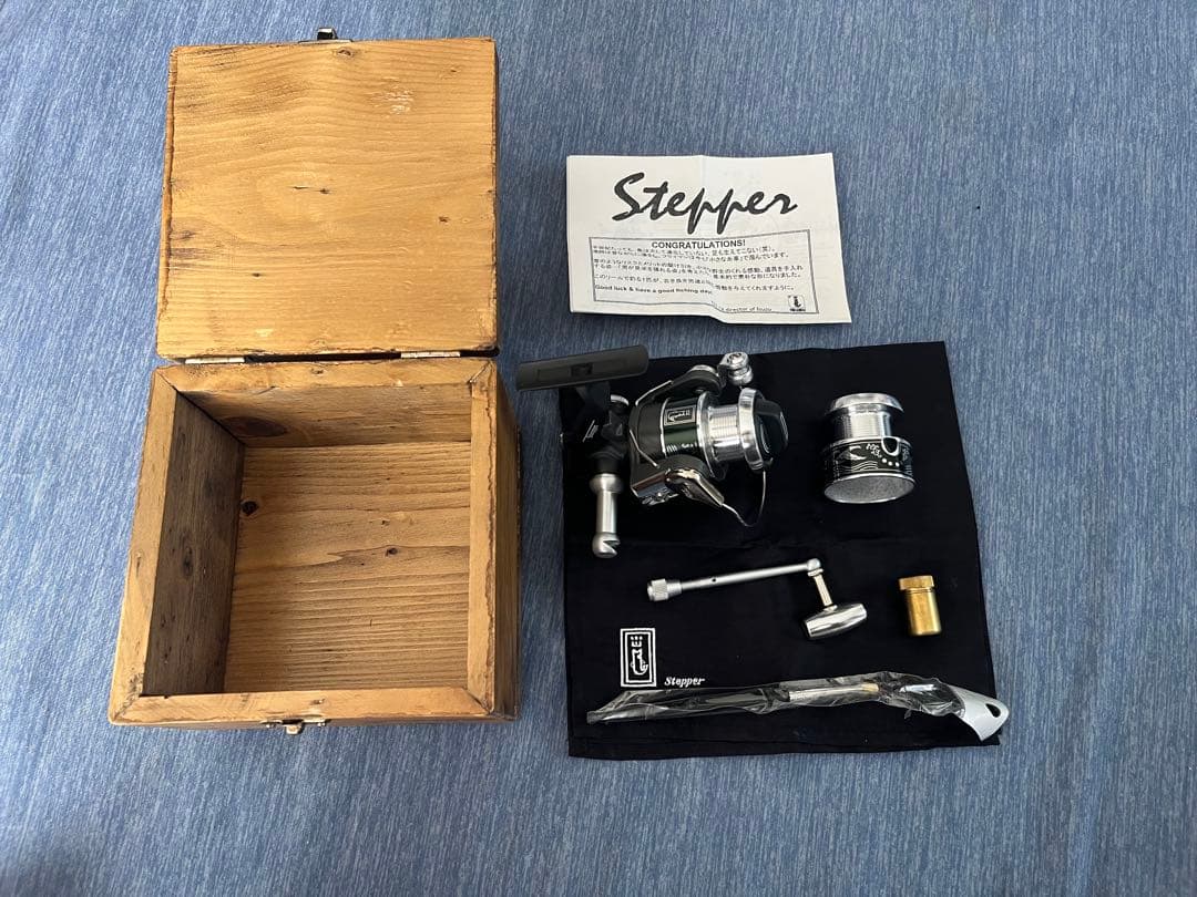 五十鈴工業　ステッパー