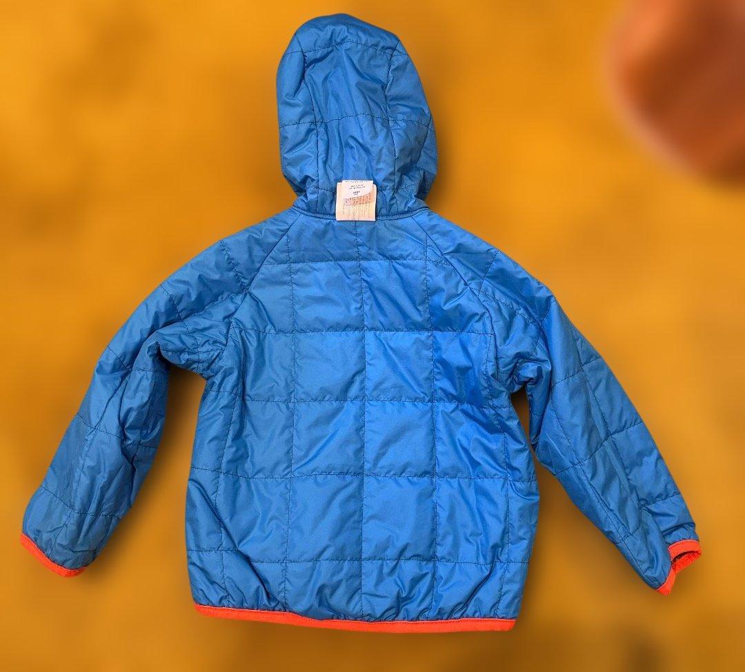 patagonia　キッズ　スノーウエア　Baby 3T　青紺柄