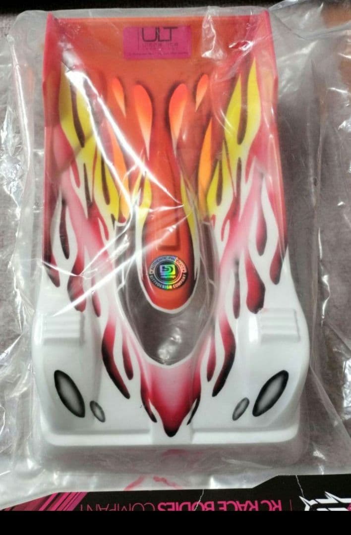 ラジコン　ビティデザイン　ボディ　②