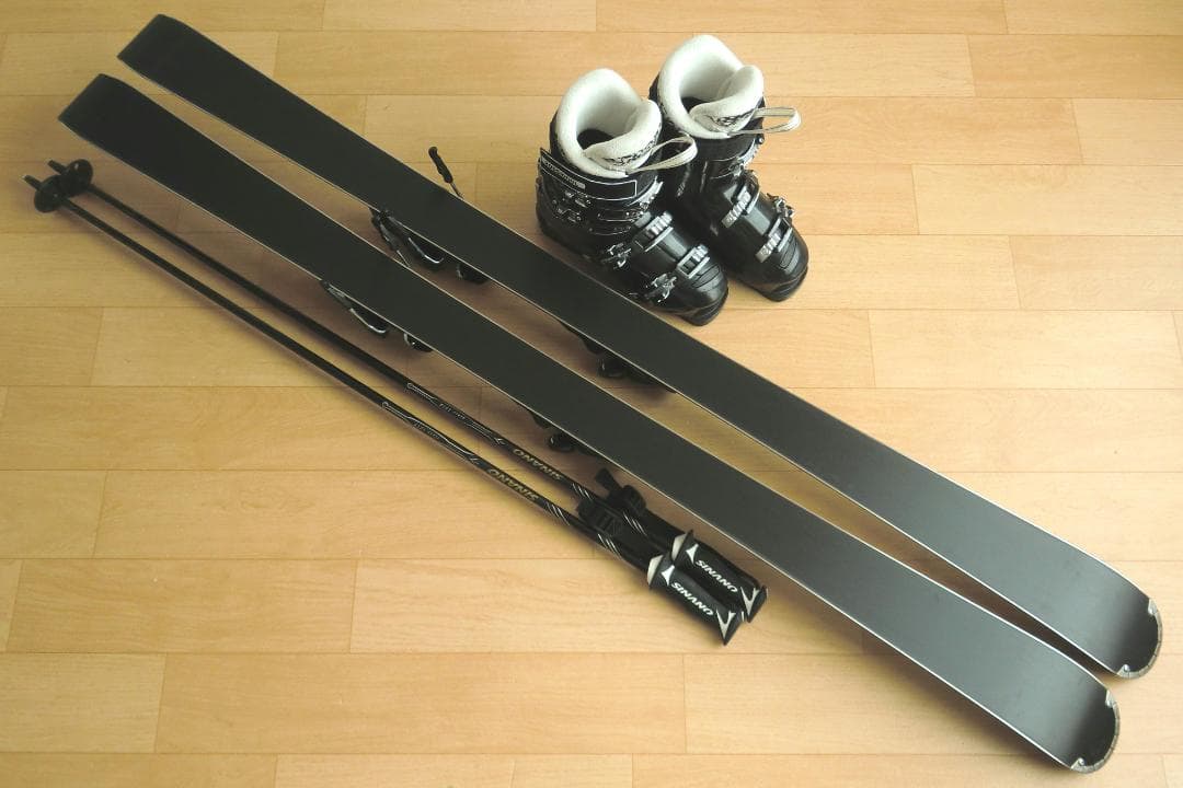 ■■送料無料■ATOMIC■女性用スキーセット■板149靴24.5■メンテ付■■