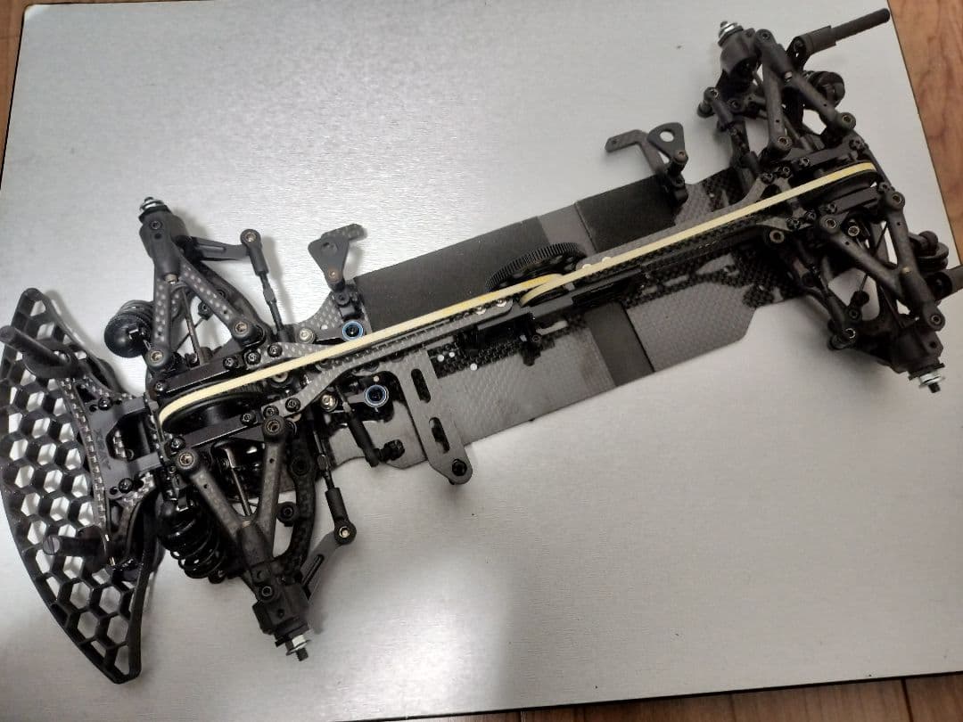 XRAY X4 2023 カーボンシャーシ