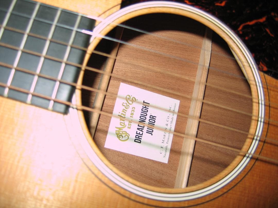 ＜六弦＞マーチン Dreadnought Junior 中古、美品