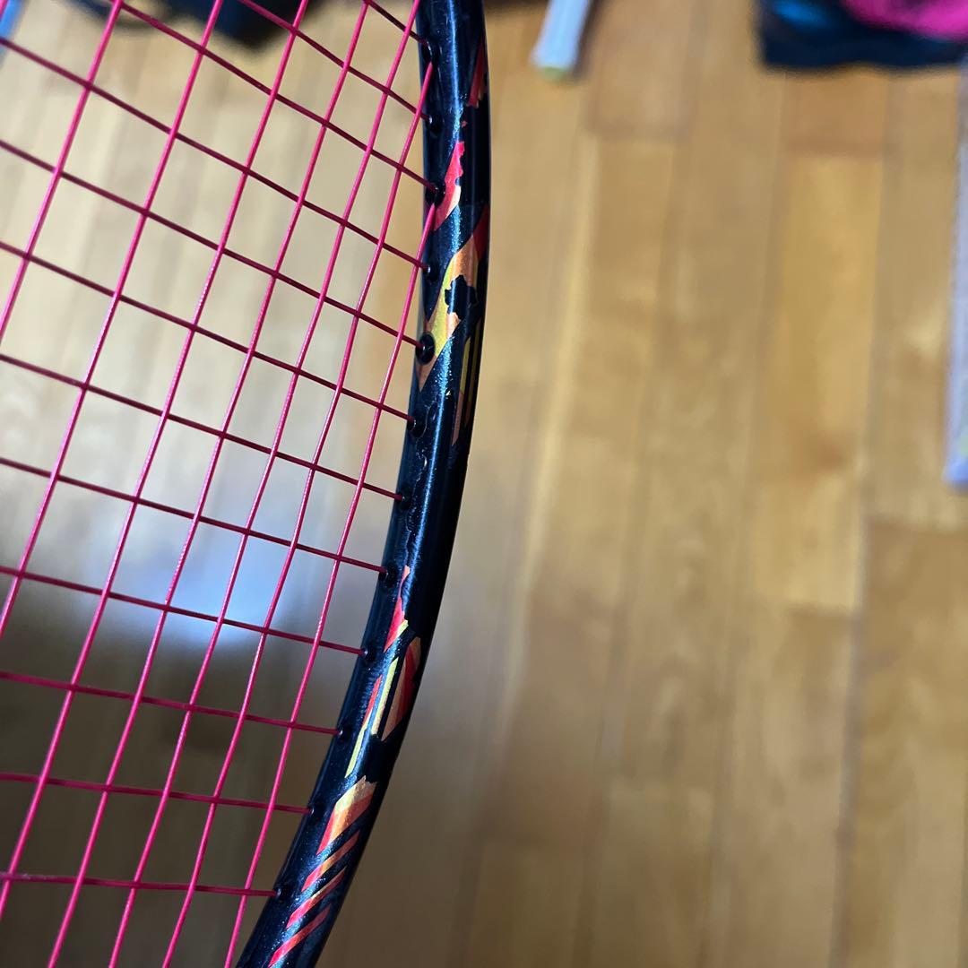 ASTROX 99 PRO アストロクス99プロバドミントンラケット　4UG5