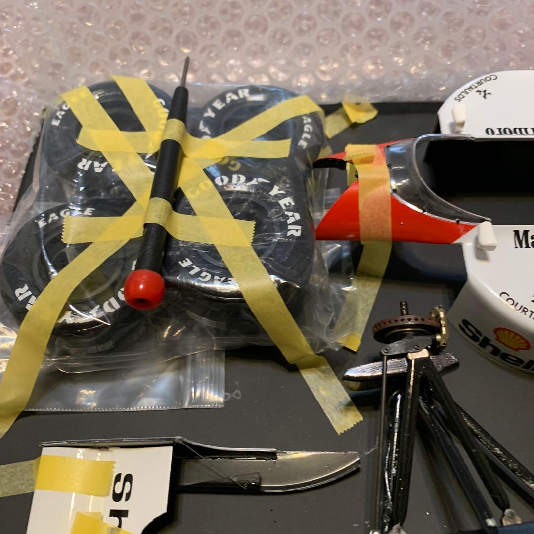 白*魔様 タミヤ　マクラーレン MP4/6 1/12スケールモデル完成品＆セナフ