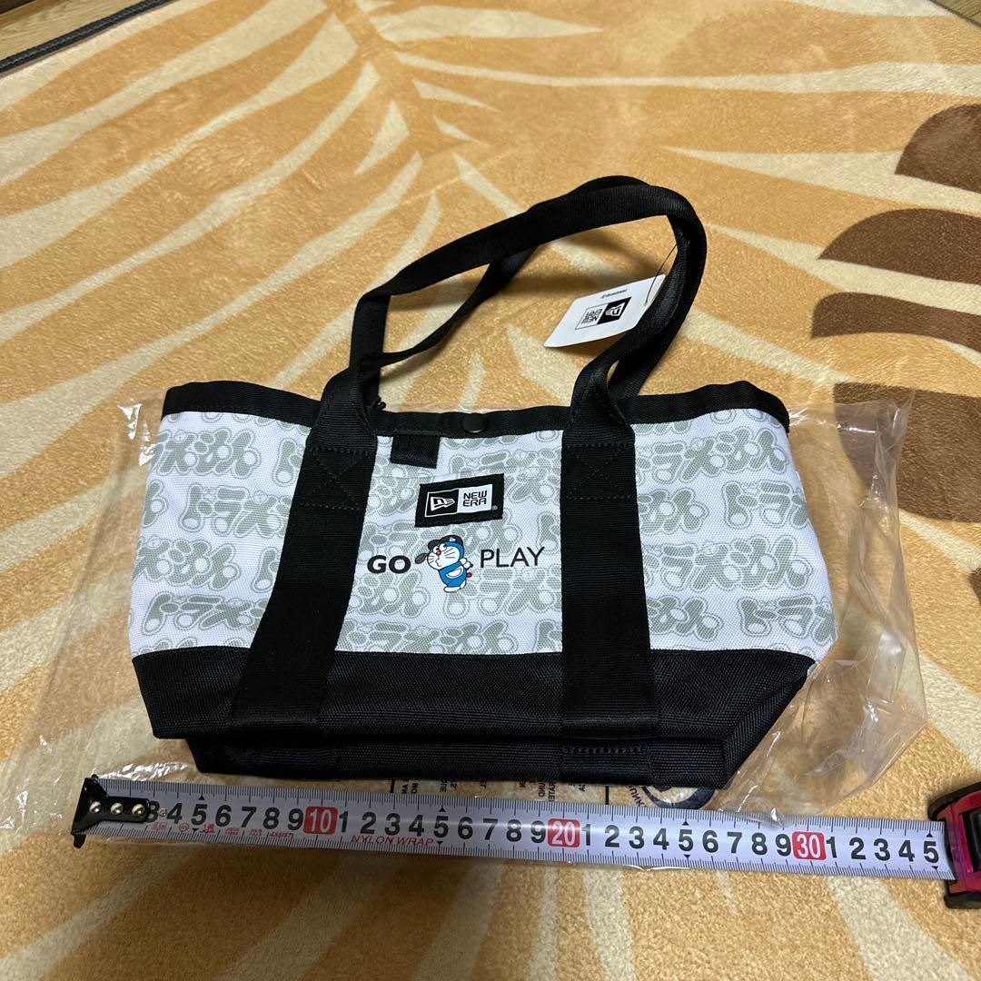 値下げ‼️稀少品‼️新品ニューエラ限定カートバッグ 白黒ドラえもんバージョン