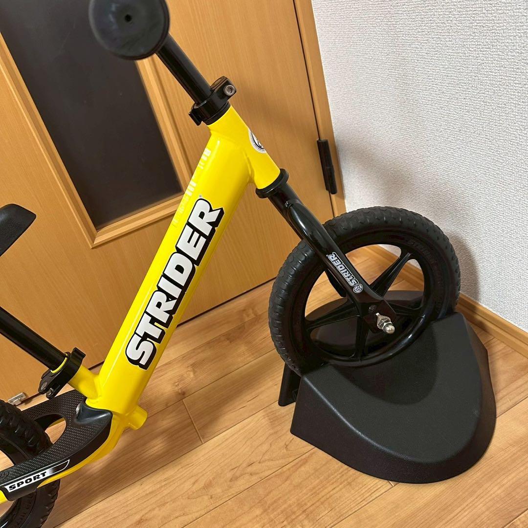 極美品✨STRIDER SPORT ストライダー 12 国内正規品 イエロー