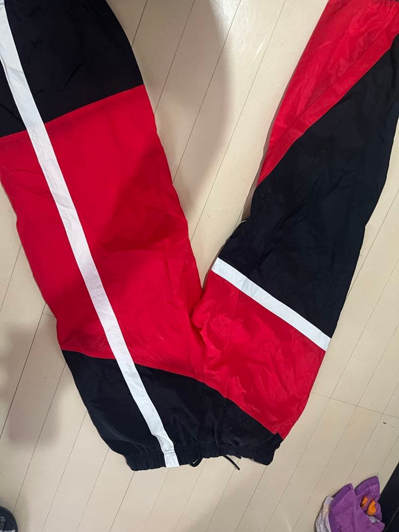 NIKE ウェア　シャカシャカ　セットアップ上L下M