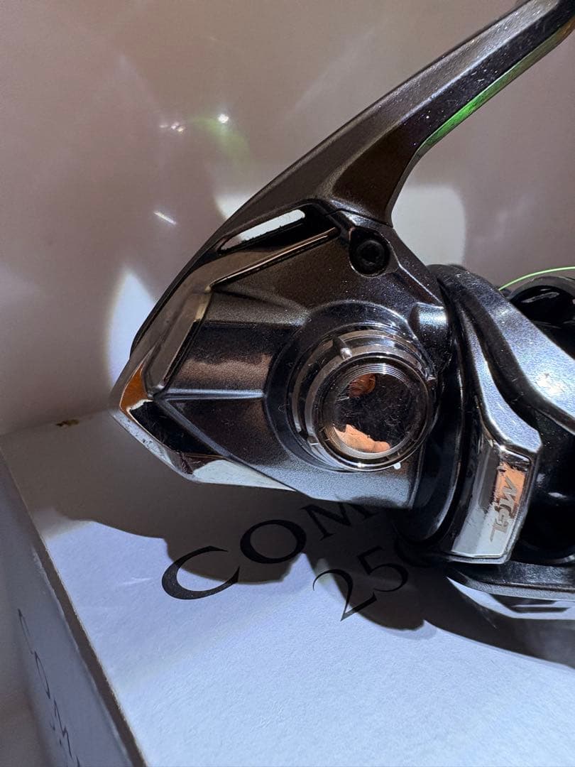 シマノ 21コンプレックス XR 2500 F6 HG 新品購入淡水のみ　傷多め