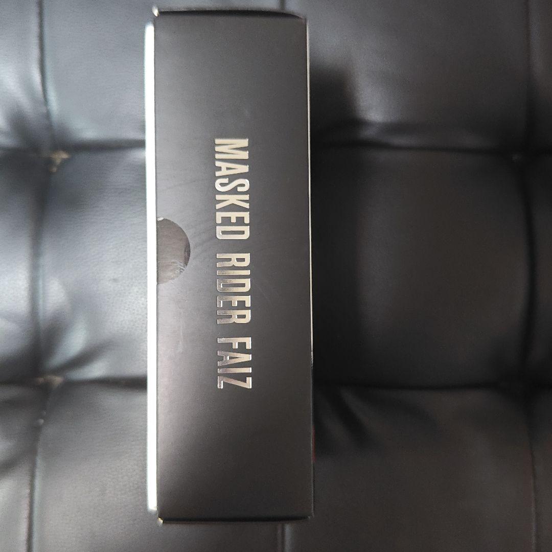 新品未開封 shフィギュアーツ 真骨彫 仮面ライダー555