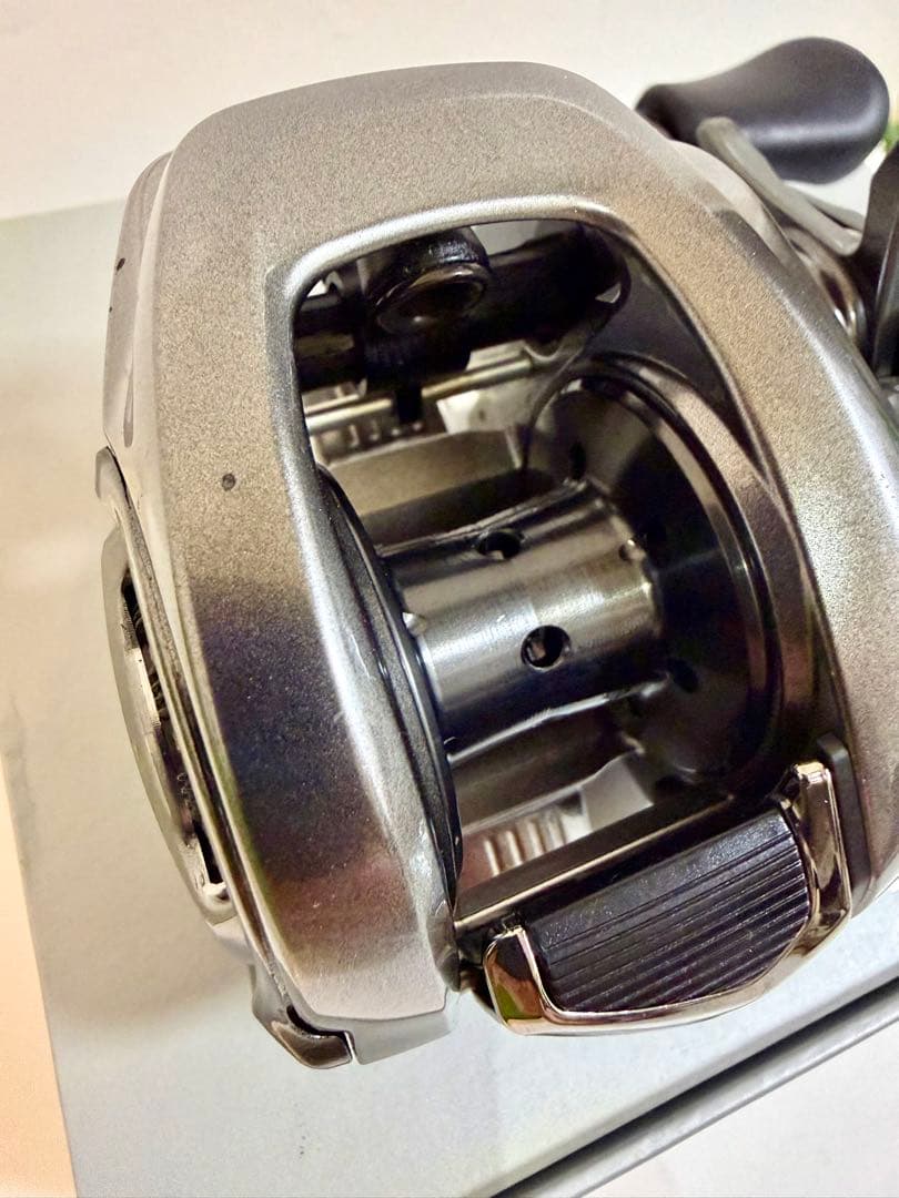 SHIMANO　18バンタムMGL HG 右巻き