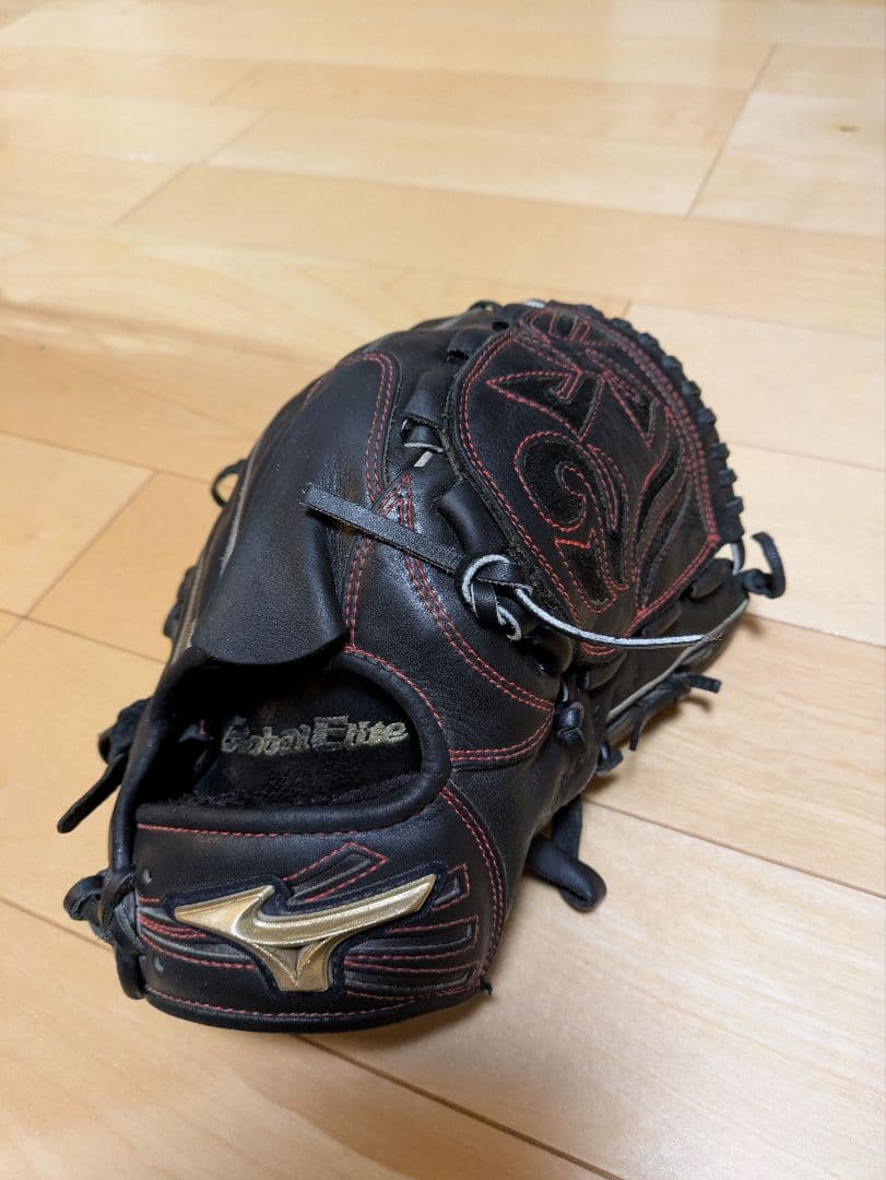 ピッチャーグローブ　グローバルエリート