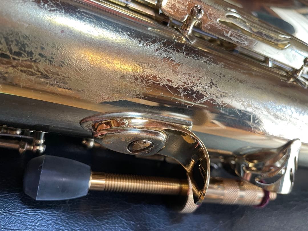 YAMAHAバリトンサックスYBS-61 ケース付き