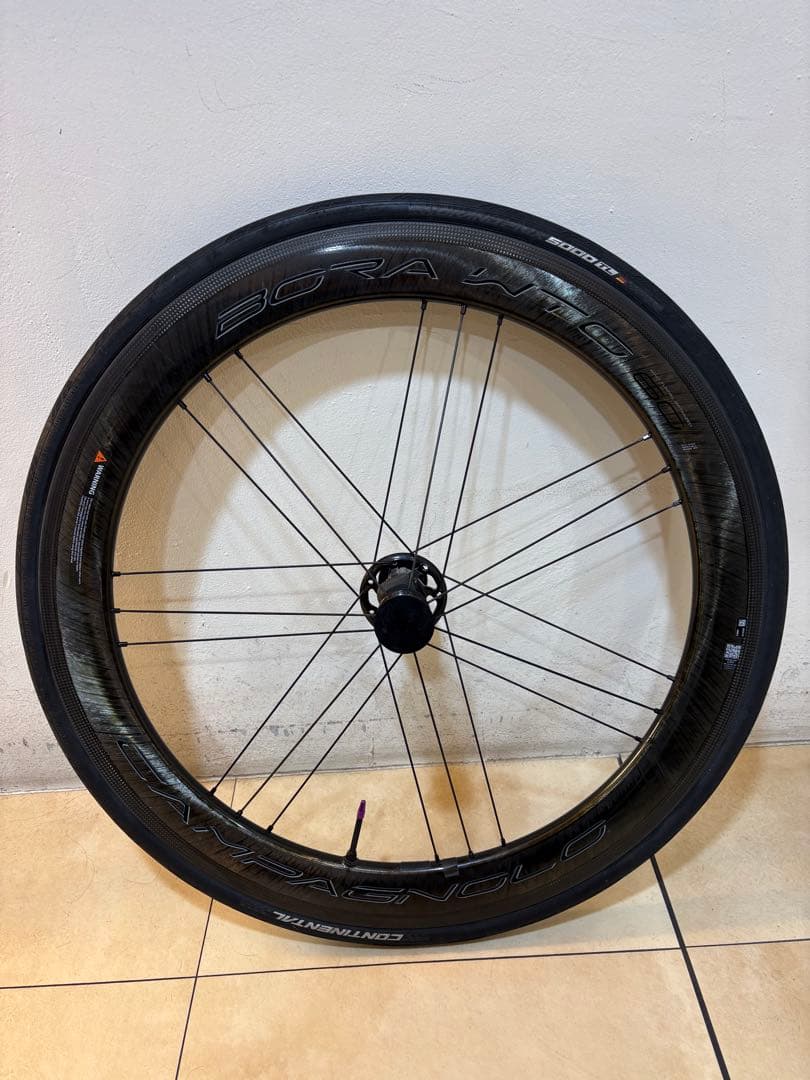 カンパニョーロBORA WTO60　ダークラベル