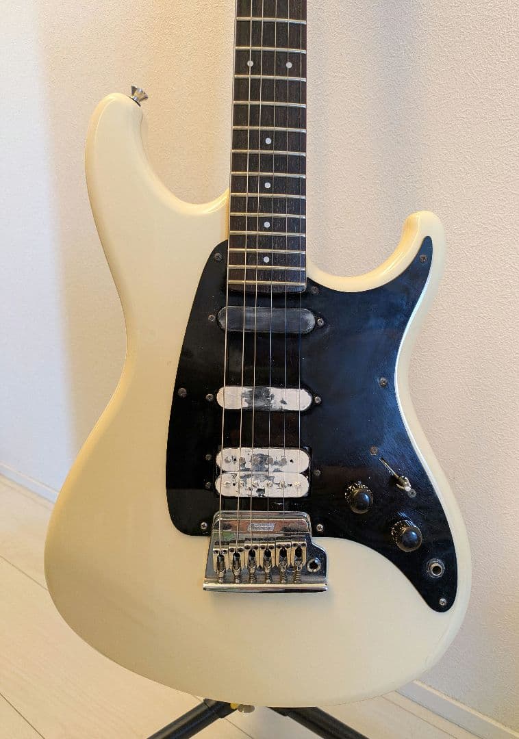 J*n様 1986 Ibanez 日本製 Roadstar II RG140
