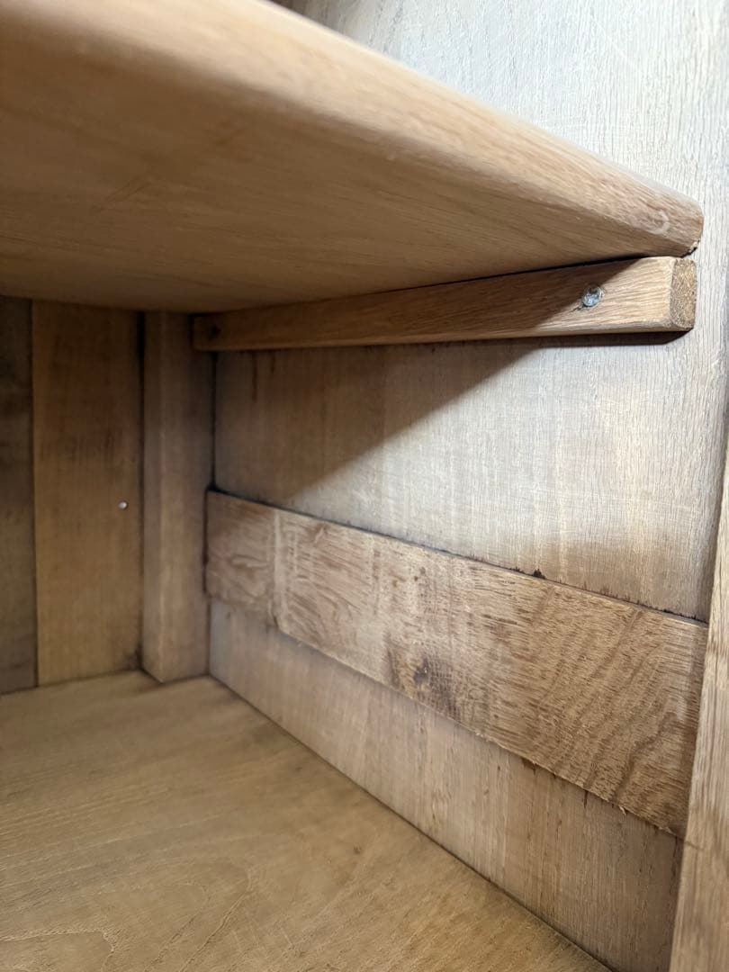 ビンテージ コンソールキャビネット 剥離