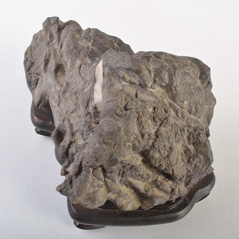 中国　鑑賞石　太湖石　霊壁石　置物　唐木台付　V　R7487