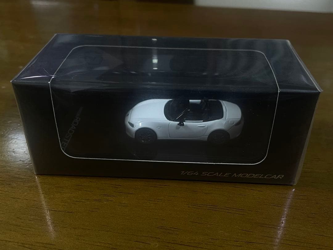 p*o様 マツダ　NDロードスター　64／1スケールモデル（未開封）