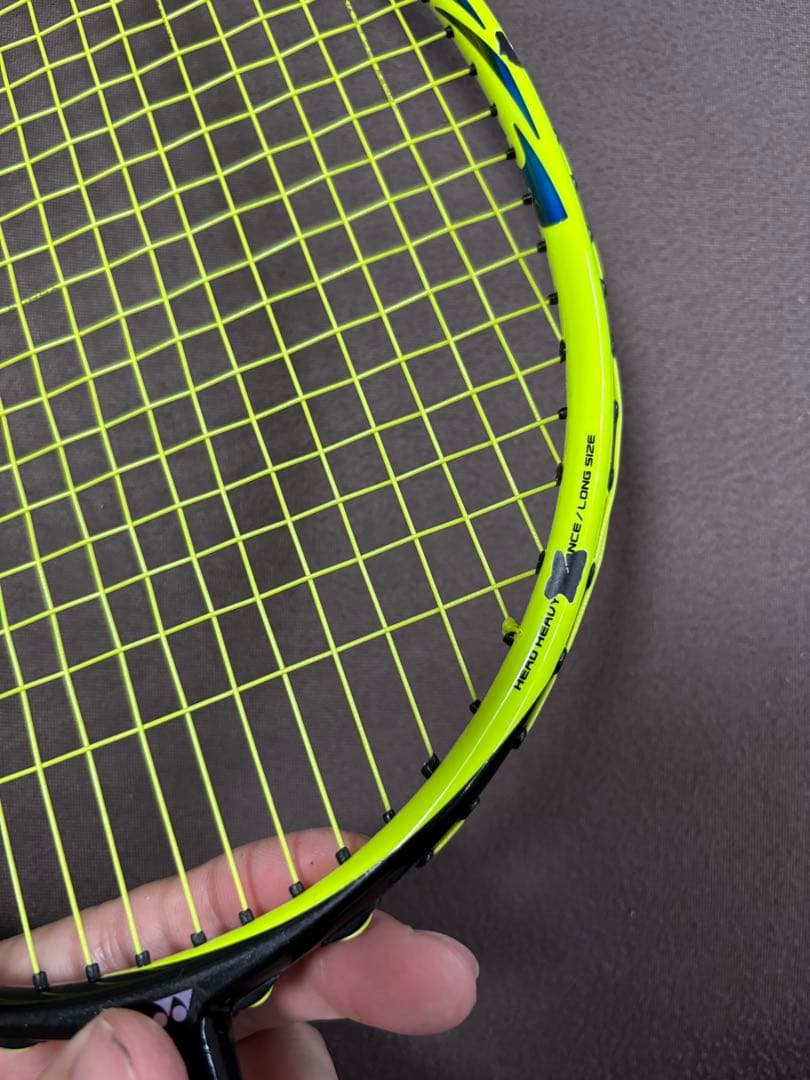 バドミントンラケット アストロクス77 4u5g 黄緑