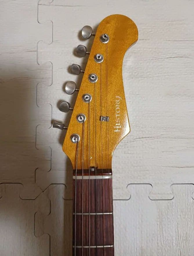HISTORY ストラトキャスタータイプエレキギター
