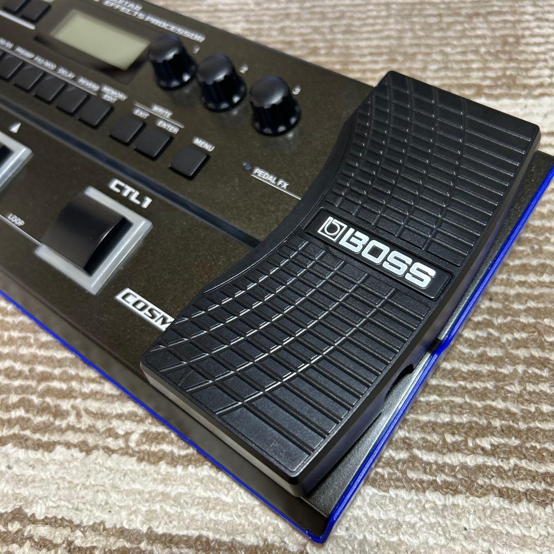 BOSS GT-1 マルチエフェクター　ケース、箱、取説付