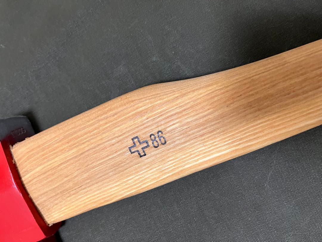 スイス軍実物 ウッドマンアックス 1986年製 未使用品 薪割り 斧