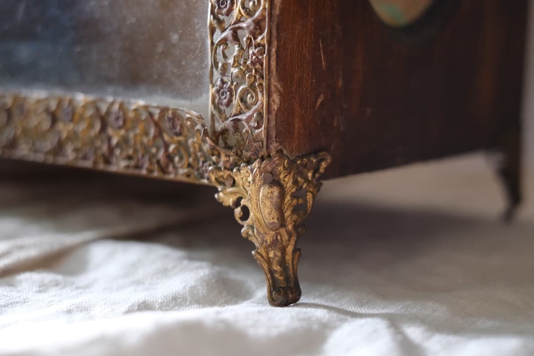 フランスアンティーク｜ガラスディスプレイケース