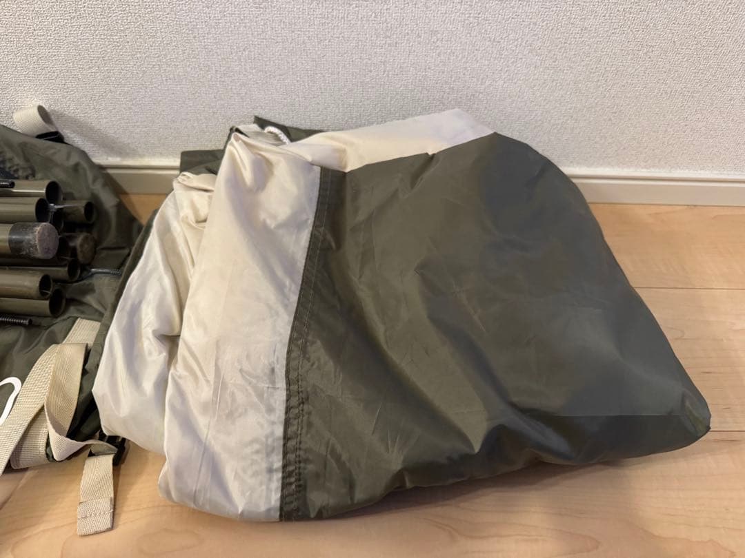 Coleman タープ本体 オリーブ　オーソリティ