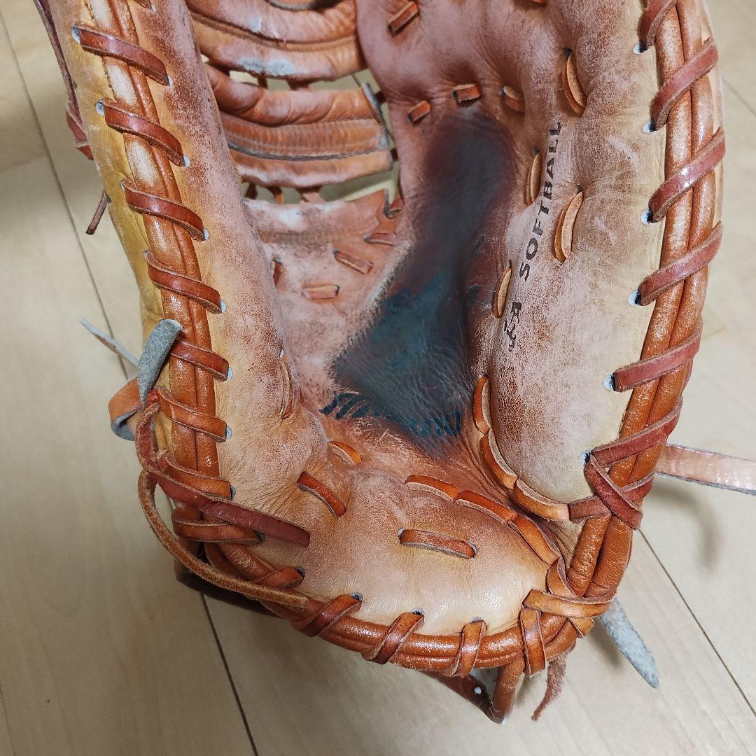 ミズノ　ビクトリーステージ　一塁