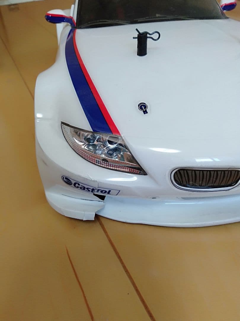 ラジコン　本体のみ