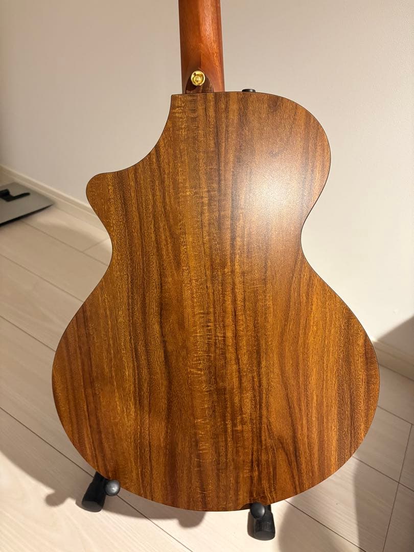 James J-300CIlアコギに、Cherub デジタルチューナーをセット