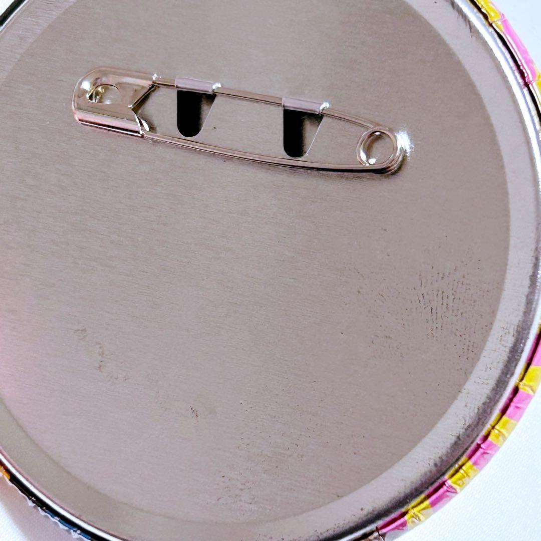 覆面系ノイズ 榊桃 モモ 2点セット ドでか缶バッジ アクリルキーホルダー