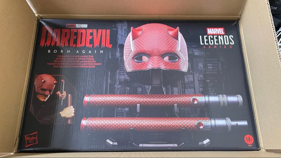 マーベルレジェンド・シリーズ デアデビル：ボーン・アゲイン マスク＆ビリークラブ