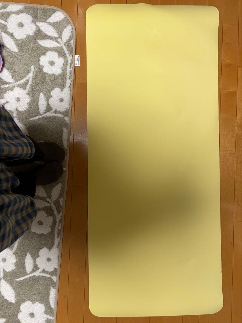 SUKALA リバーシブルヨガマット、ウェア、エッセンシャルバーム等　計10点