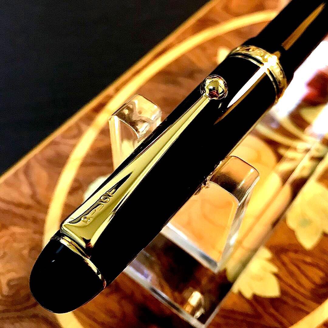 ☆ほぼ新品☆パイロット万年筆の原点☆素晴らしいパイロットカスタム74（ＦＭ)