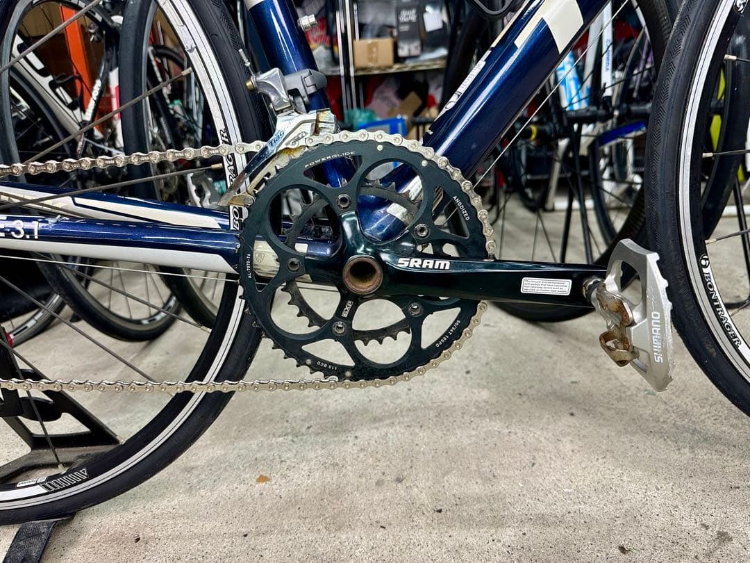 TREKフルカーボンMADONE3.1！基本分解発送送料無料！消耗品交換済み！