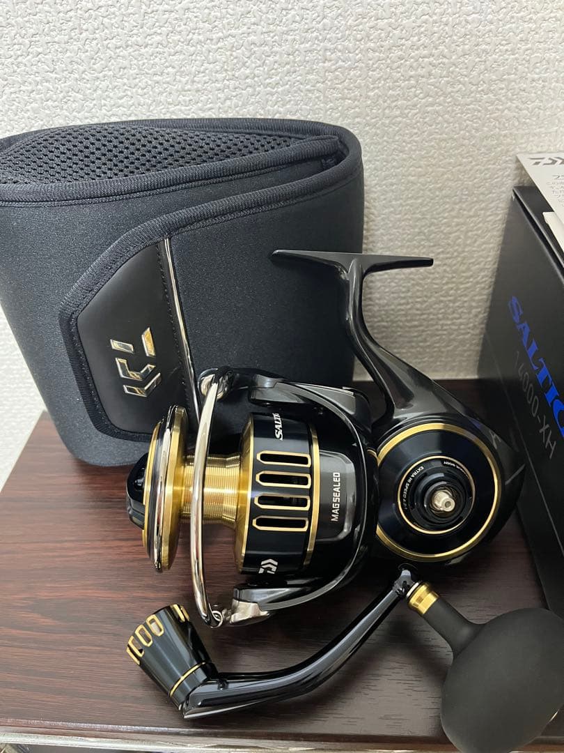 DAIWA 25 ソルティガ 14000-XH スピニングリール