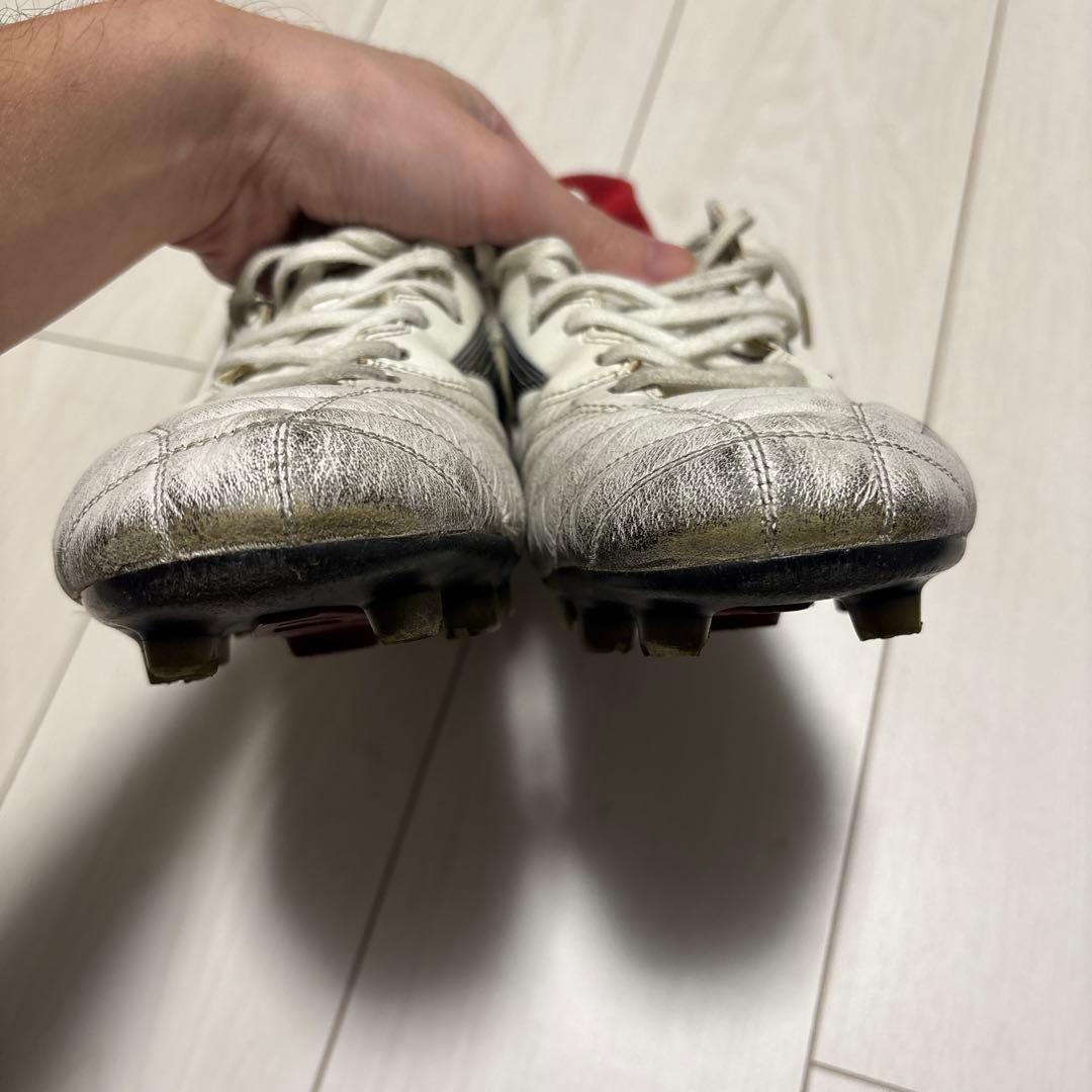 まつさん専用　Mizuno スパイク ホワイト/レッド　モレリアネオ