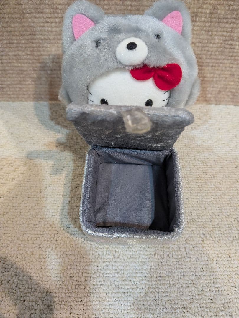 北海道限定　ハローキティ　ギンギツネ　ぬいぐるみ2004年　ぬいぐるみ小物入れ