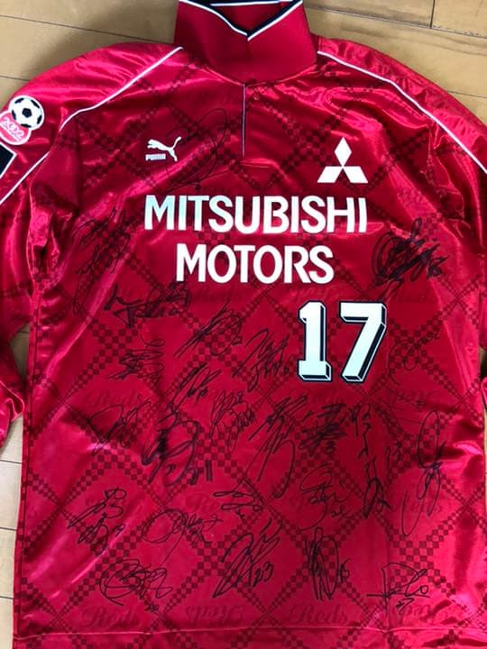 超レア　浦和レッズ　ユニフォーム　サイン