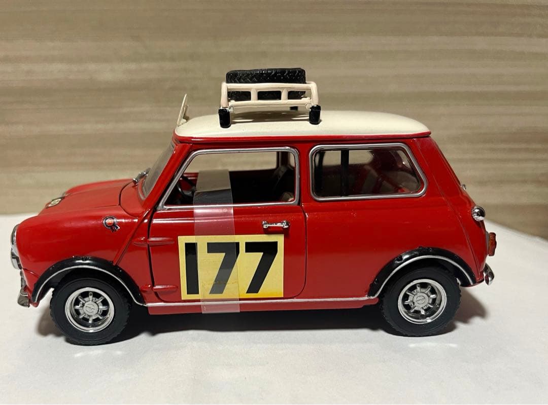 京商 1/18 モーリス ミニクーパー 1275S '67ラリー