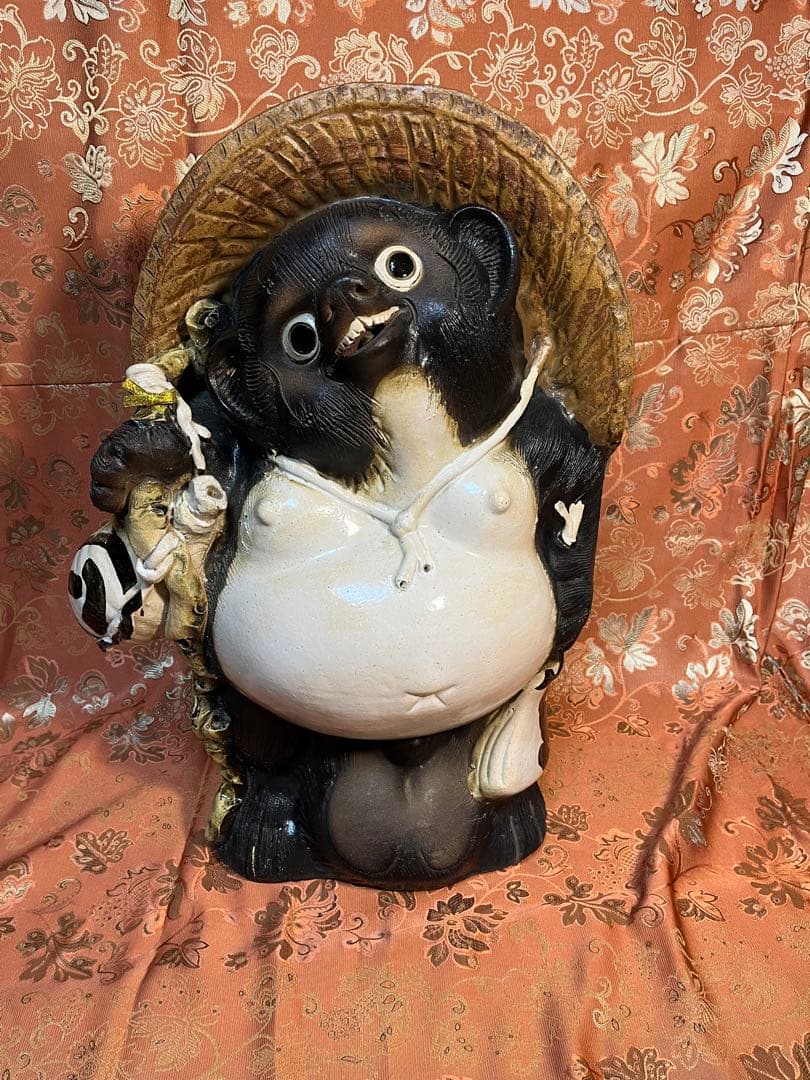 信楽焼　たぬきの置物　タヌキ　一本狸