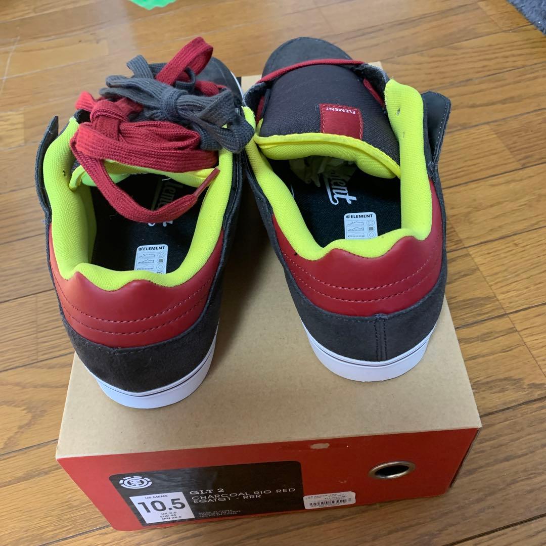 element GLT2 サイズ28.5 色　木炭ライムレッド